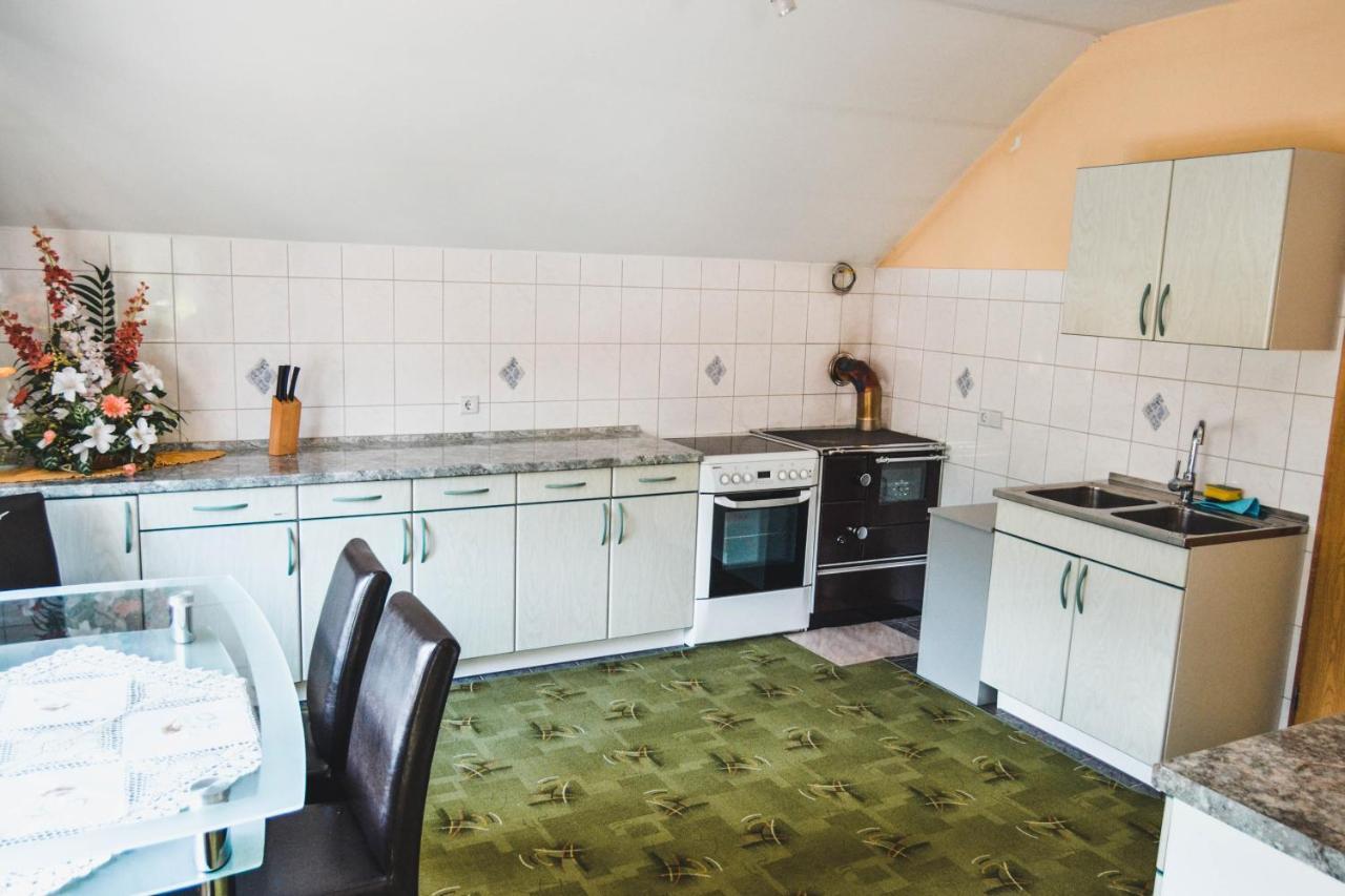 Apartmaji Krebs Mezica Bagian luar foto