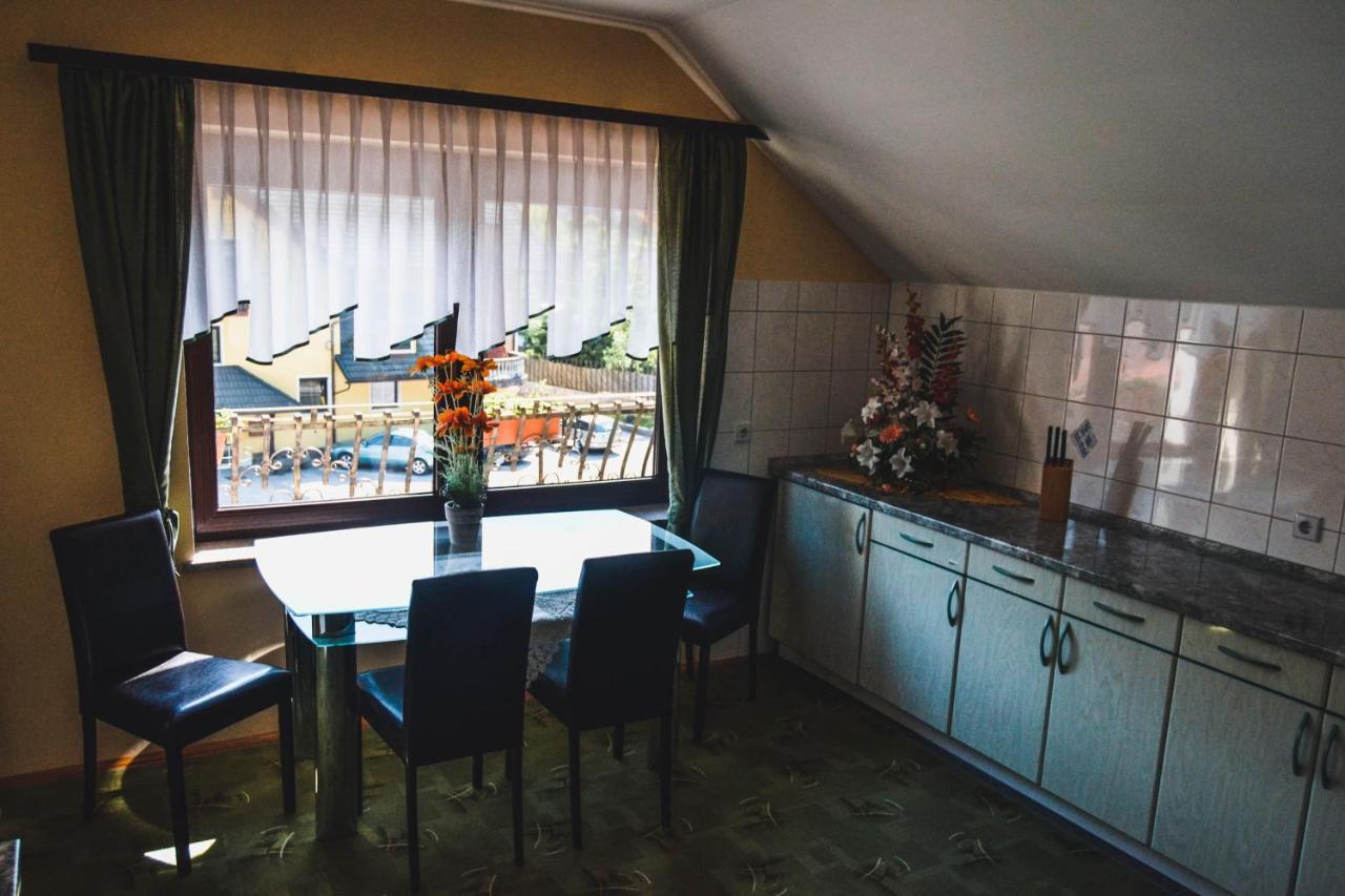 Apartmaji Krebs Mezica Bagian luar foto